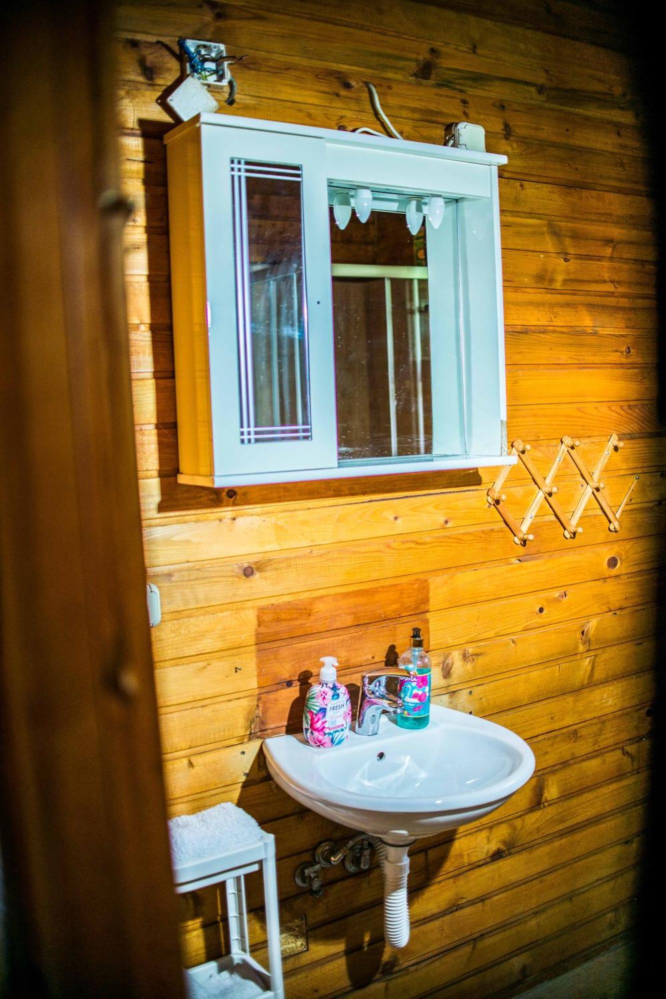 Wooden Village Resort Ponari Εξωτερικό φωτογραφία