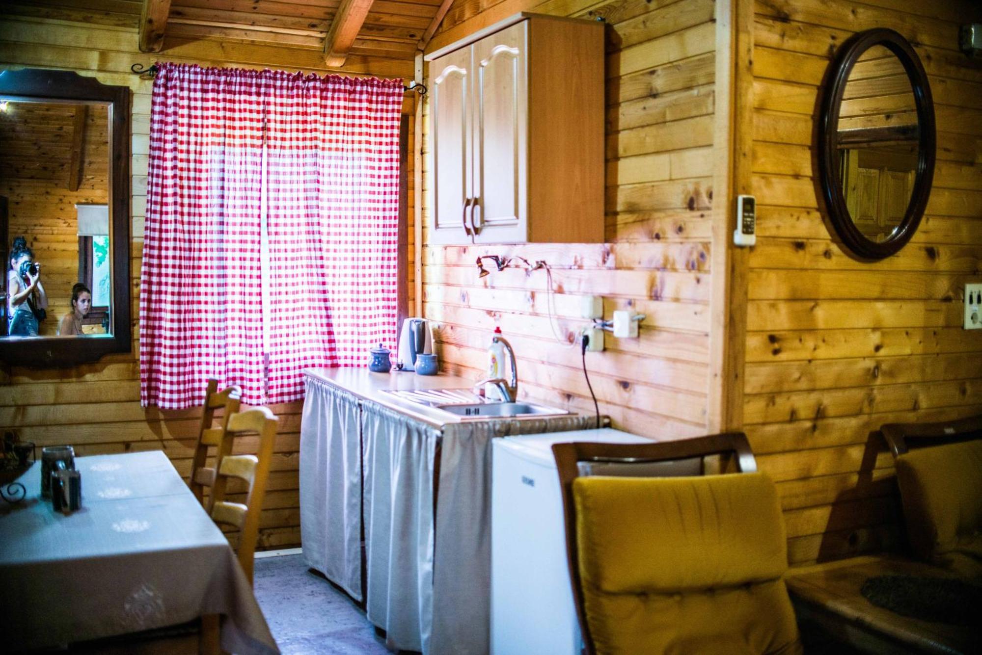 Wooden Village Resort Ponari Εξωτερικό φωτογραφία