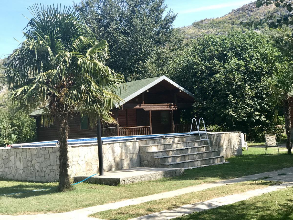 Wooden Village Resort Ponari Εξωτερικό φωτογραφία