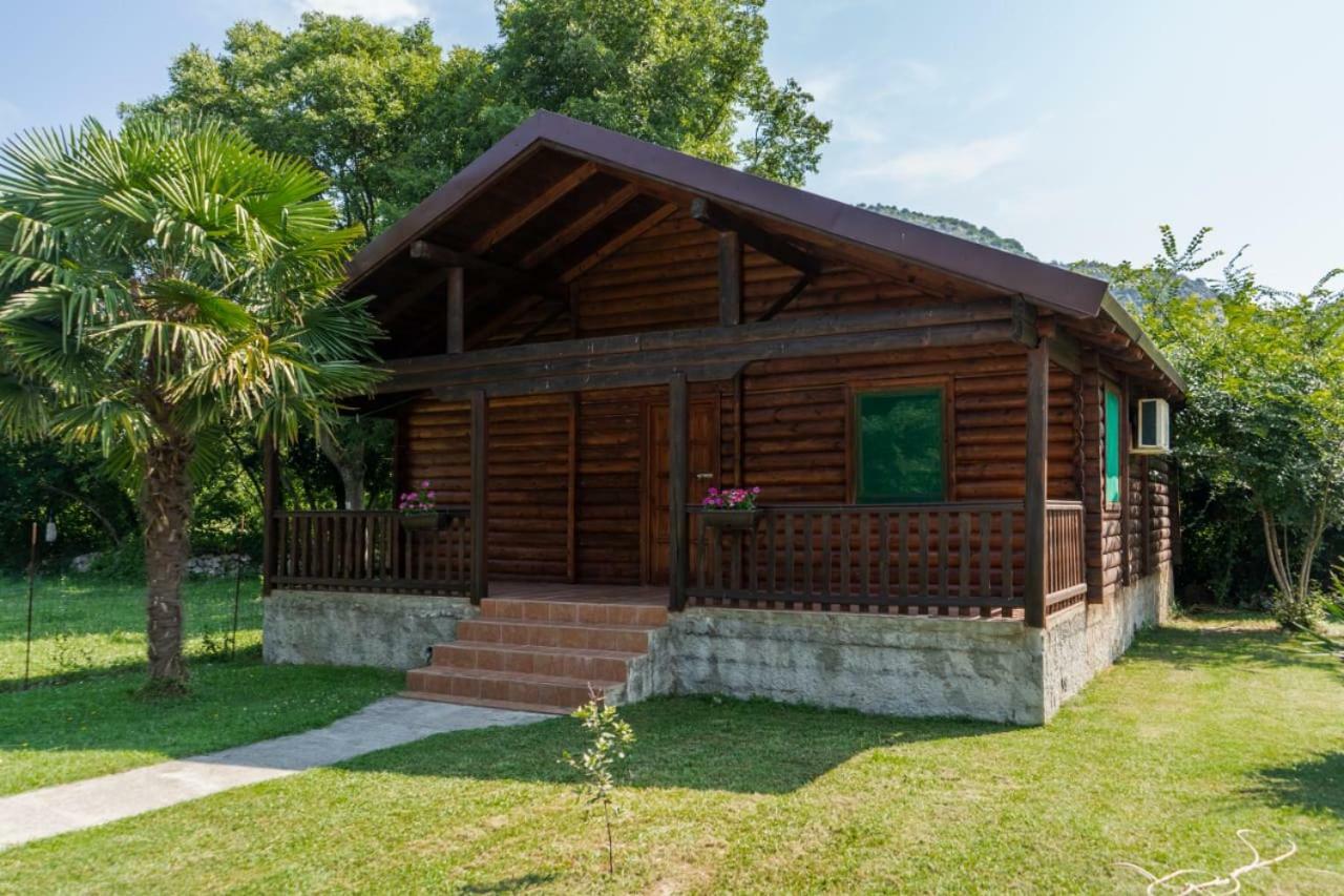 Wooden Village Resort Ponari Εξωτερικό φωτογραφία
